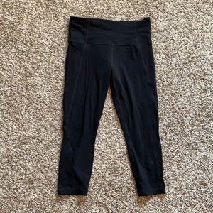 Athleta Capri Leggings